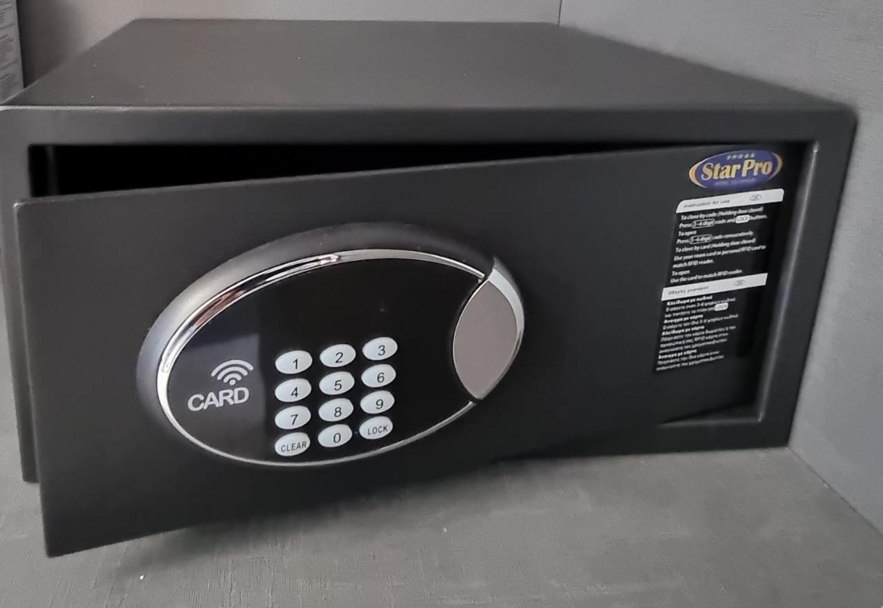 Ofrínion Luxsuites מראה חיצוני תמונה