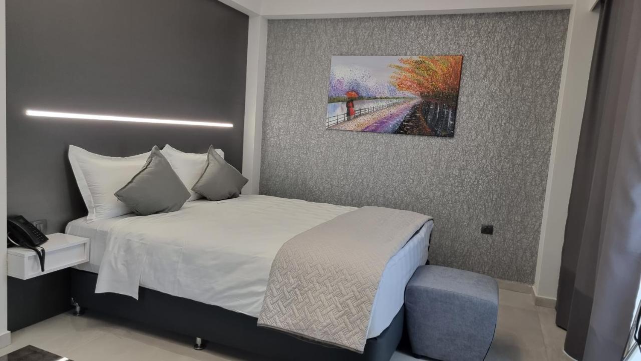 Ofrínion Luxsuites מראה חיצוני תמונה
